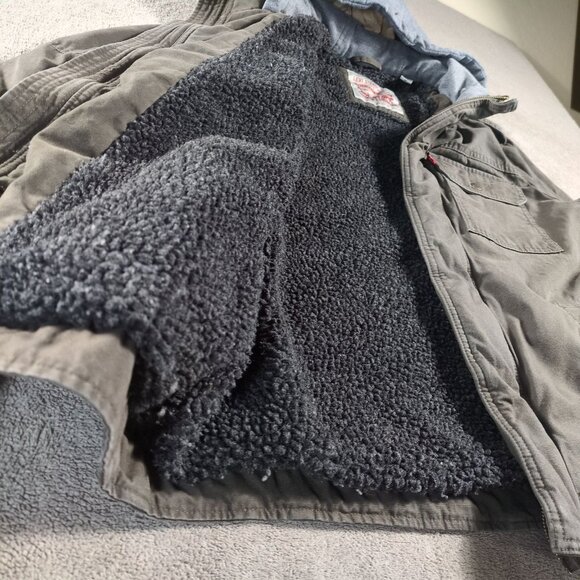 Levi’s Sherpa Lined Hooded Military Jacket Mens M Olive Green Workwear Winter - Picture 10 of 13